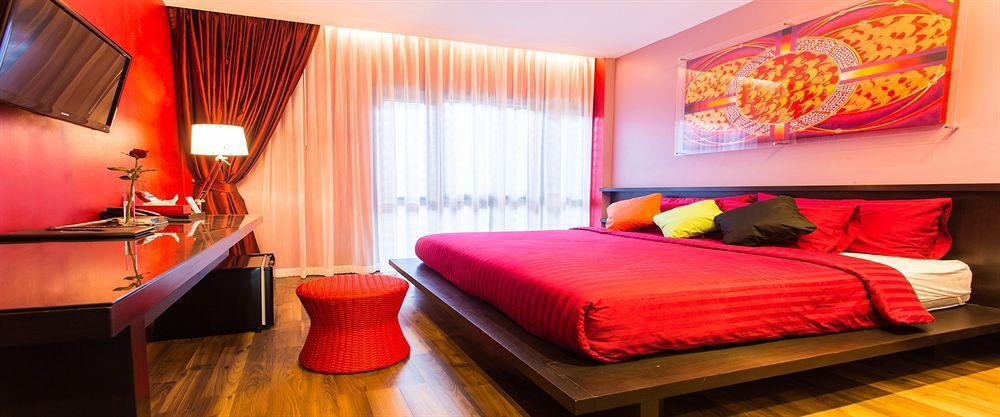 Third Rock Hostel Бангкок Екстер'єр фото