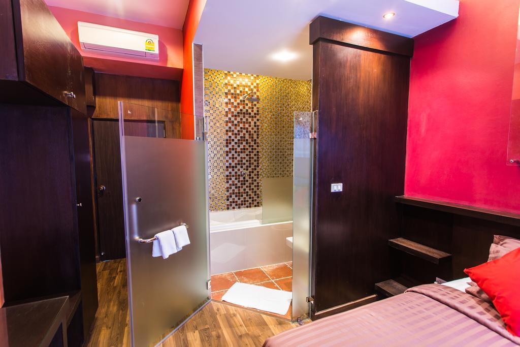 Third Rock Hostel Бангкок Екстер'єр фото
