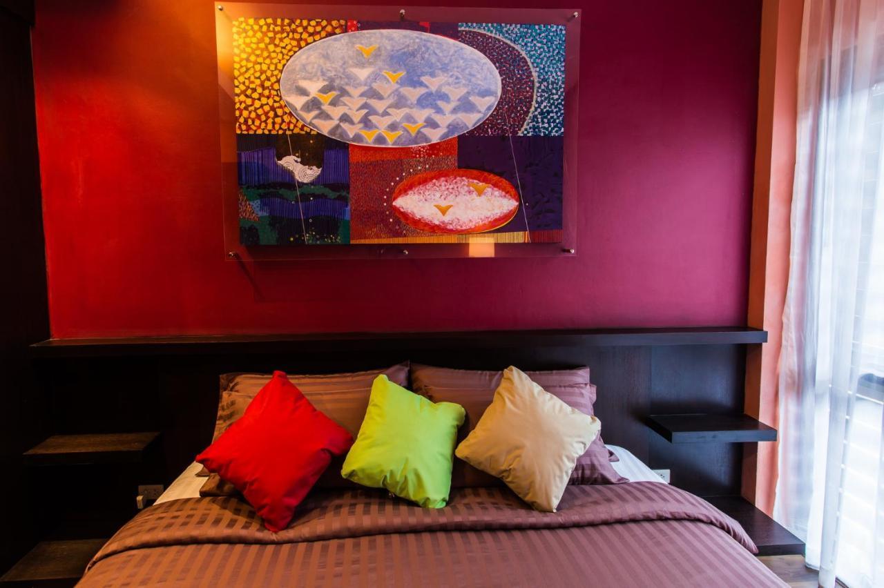 Third Rock Hostel Бангкок Екстер'єр фото